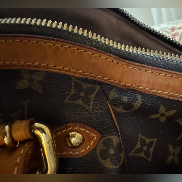 Louis Vuiton Tivoli GM with dust bag - Picture 13 of 14